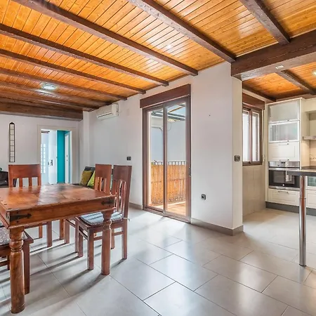 Casa Petra بيت للعطل *